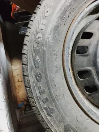 Dos ruedas 155/80R13 79T