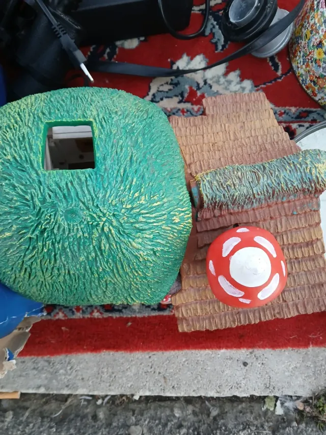 Figuras Pitufos con casa Pello