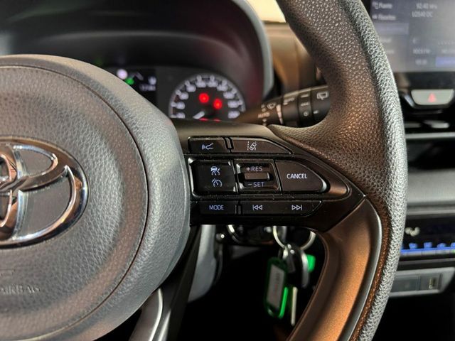 Toyota Yaris 1.5 120H Business Plus