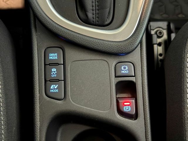 Toyota Yaris 1.5 120H Business Plus