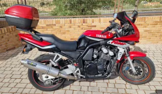 Yamaha FZS 600 Fazer