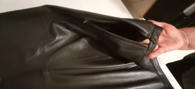 Gonna in vera pelle marrone con spacco