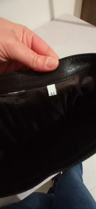 Gonna in vera pelle marrone con spacco