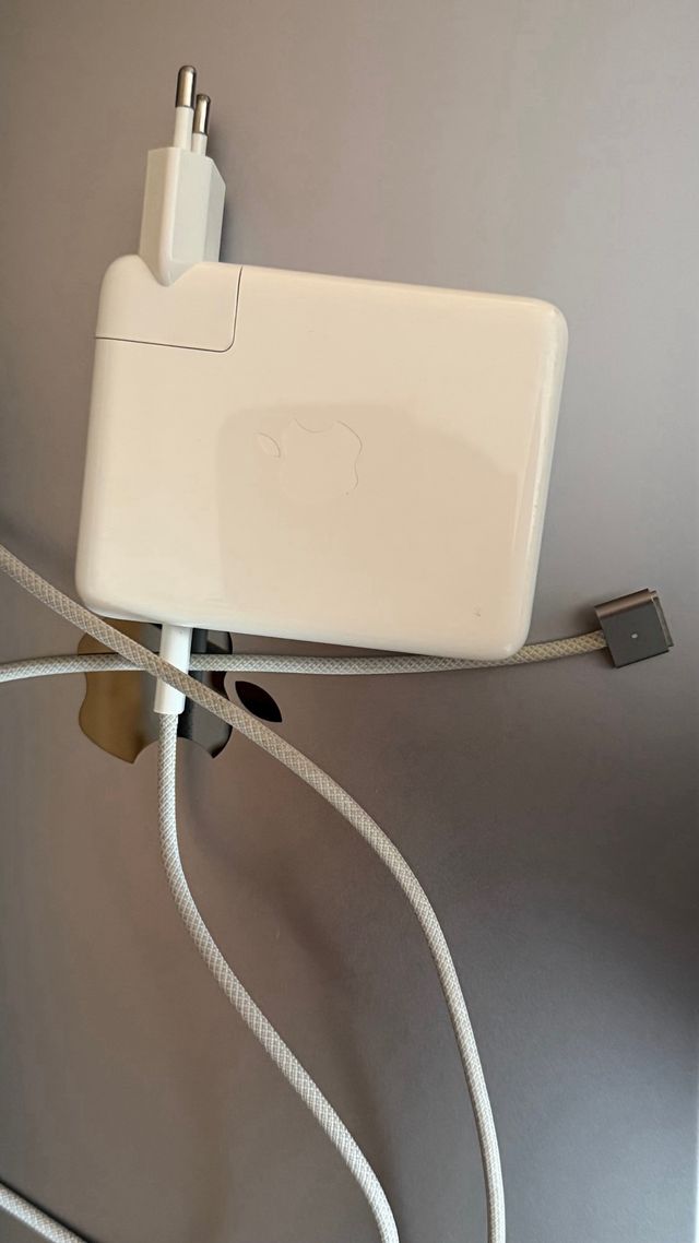 MacBook Pro 16 M2 Pro 16GB 512GB