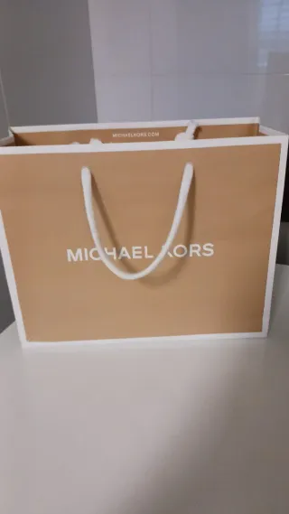 Cartera Michael Kors Marrón con Correa