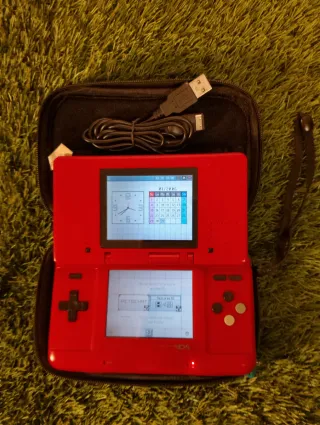 Nintendo DS Roja Edición Mario Kart (FALLA TÁCTIL)