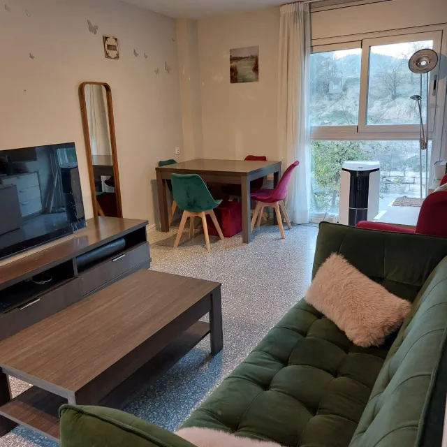 todo mueble de comedor, Tele,aire acondicionado e