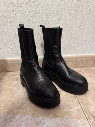 Botines Zign Negros efecto piel cocodrilo