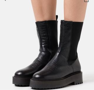 Botines Zign Negros efecto piel cocodrilo