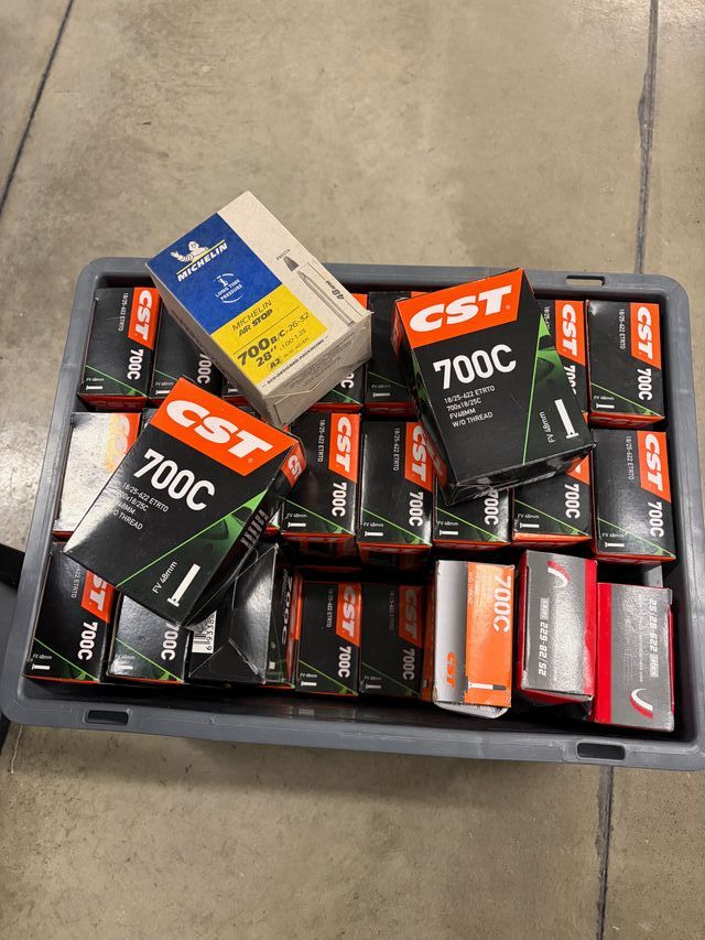 Camere d'aria lotto da 49 pezzi bici da corsa