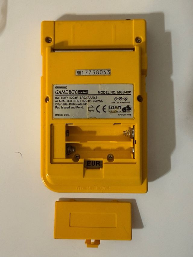Nintendo Game Boy Pocket Amarillo
