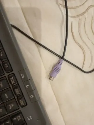 Teclado PC Gris y Negro