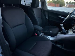 Toyota Auris 2.0 D4D TS SPORT 126CV