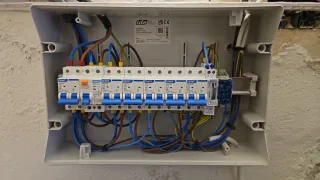 Electricista a Domicilio. Reparacion de Avería..