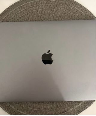 MacBook Pro 2019 Intel Core i5 8GB RAM