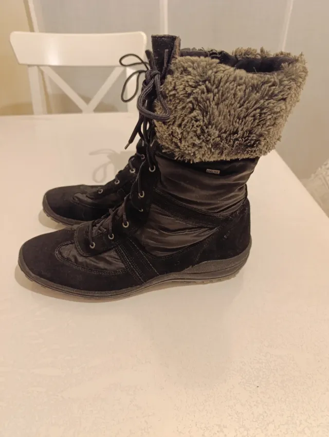 Botas Legero Piel, Pelo y Goretex Talla 43