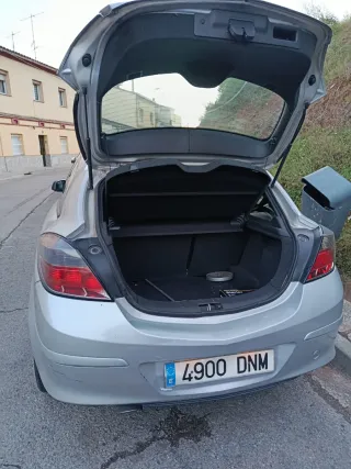 Opel Astra GTC Diesel 2005