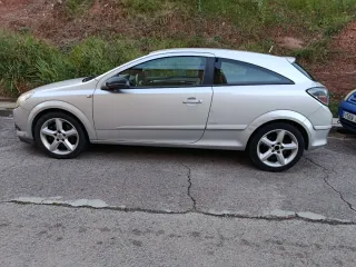 Opel Astra GTC Diesel 2005