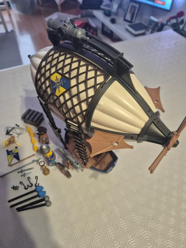 Playmobil 70642 Zeppelin Novelmore
