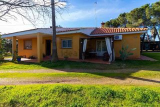 Casa en venta en Ctra de Sevilla - Ronda sur en Badajoz