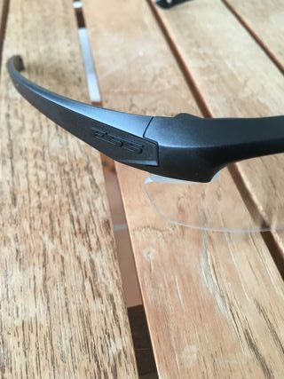 Gafas balísticas ESS Crosshair 2LS negras/grises