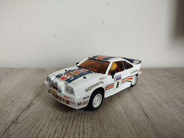 Opel Manta 400 Rothmans Slot