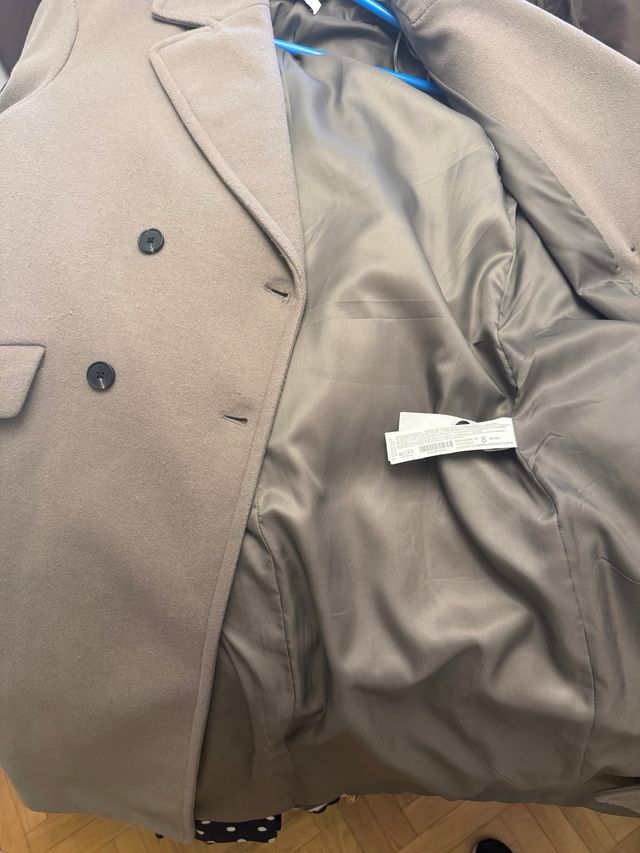 Abrigo marrón oversize talla como una 42 aproxiapr