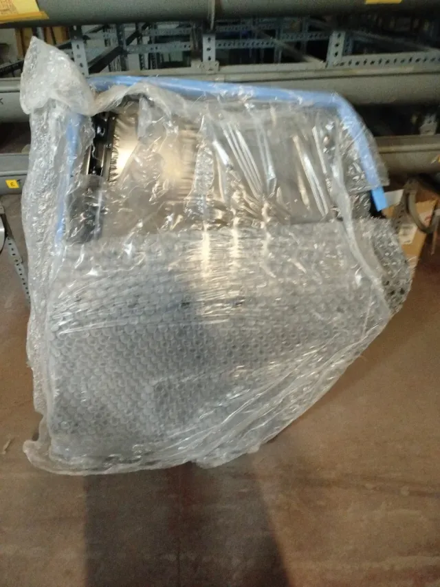 Puerta tra izquierda Renault escenis 4  2018 a 20