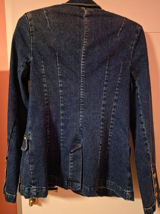 Americana vaquera Guess