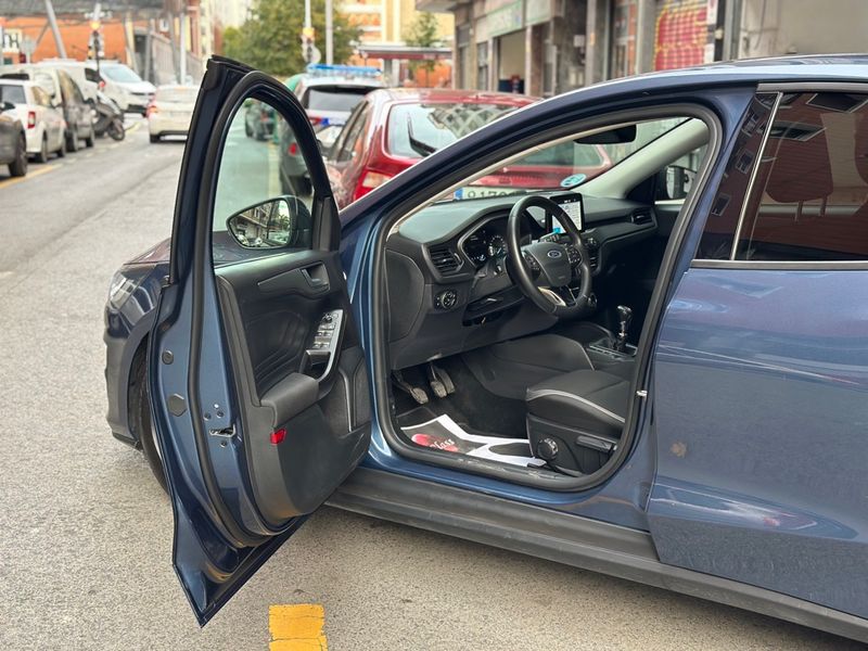Ford Focus 1.5 EcoBlue Trend + 2022, foto 10