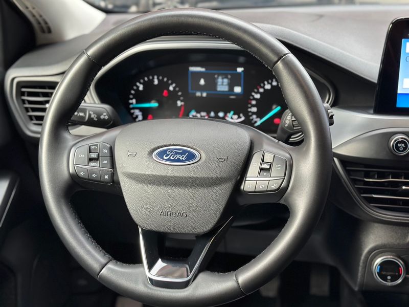 Ford Focus 1.5 EcoBlue Trend + 2022, foto 16