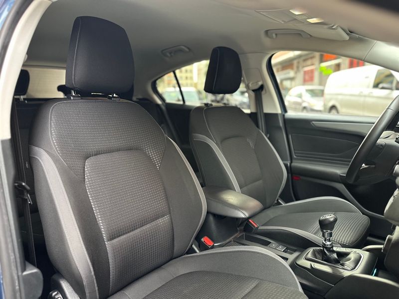 Ford Focus 1.5 EcoBlue Trend + 2022, foto 24