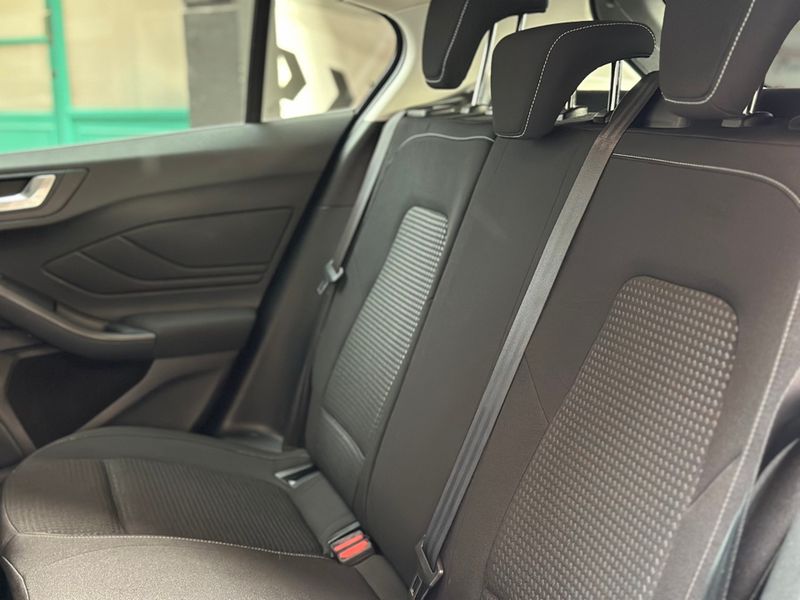 Ford Focus 1.5 EcoBlue Trend + 2022, foto 25