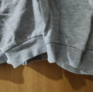 Felpa unisex grigia con zip