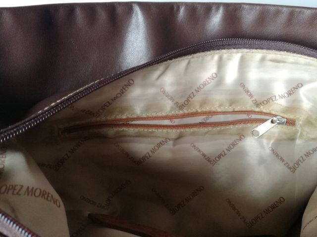 Bolso de piel marrón López Moreno