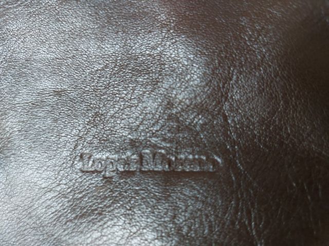 Bolso de piel marrón López Moreno