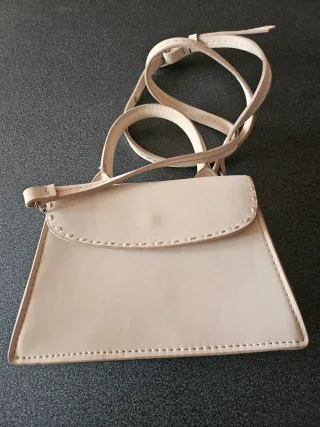 Mini borsa beige non so se sia originale