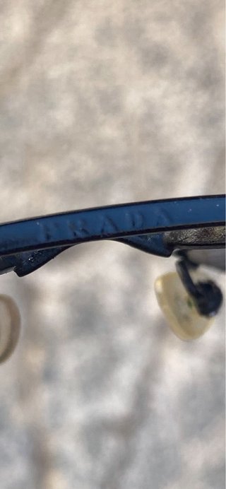 Gafas de sol Prada aviador negras