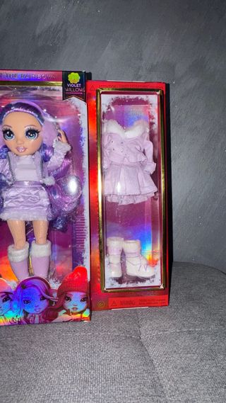 Rainbow High Violet Willow Winter Break