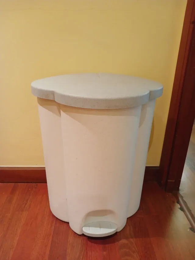 Cubo grande basura reciclaje pedal