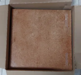 9 losas cerámicas marrón 33x33 cm