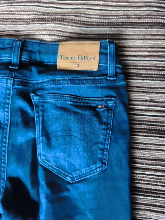 Pantalones Tommy Hilfiger niño azul
