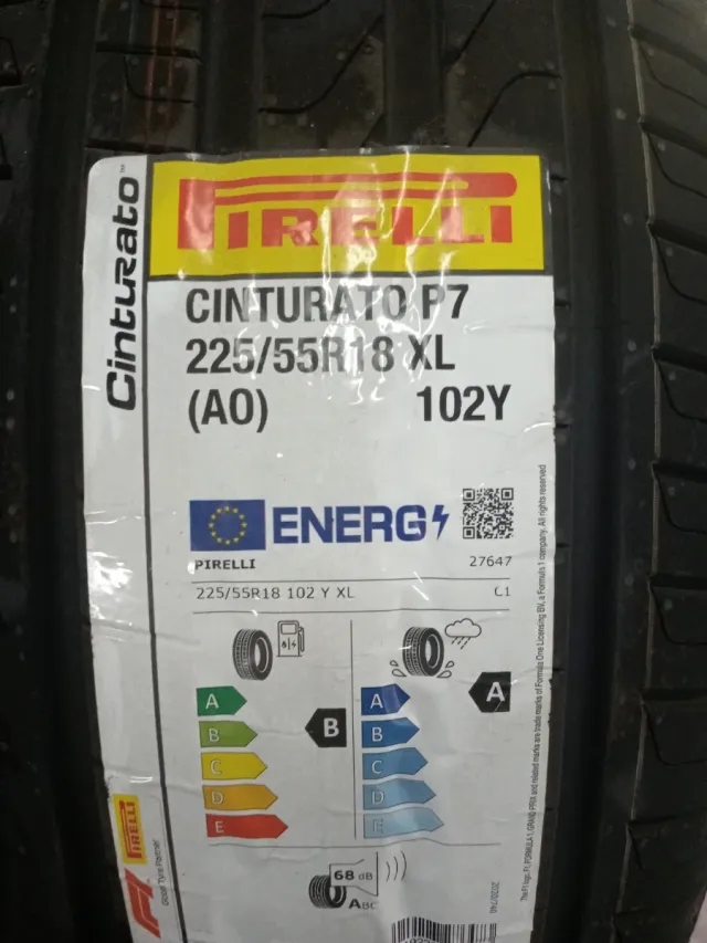 Neumáticos Pirelli Cinturato P7 225/55R18 102Y