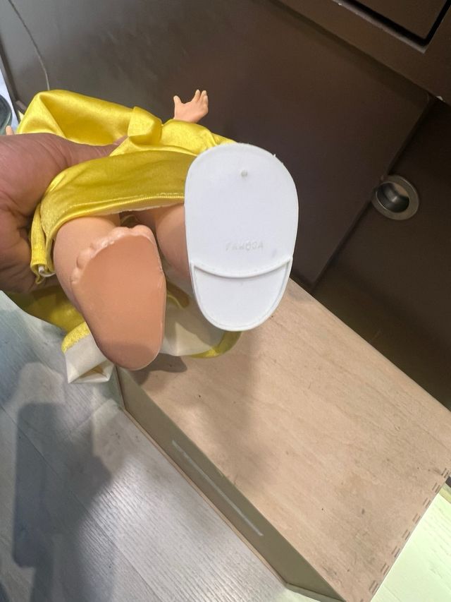 Muñeca Nancy Blancanieves Famosa 90s