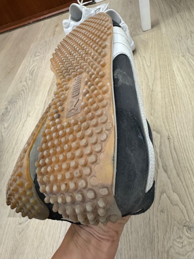 Zapatillas Puma Whirlwind Negras y Blancas