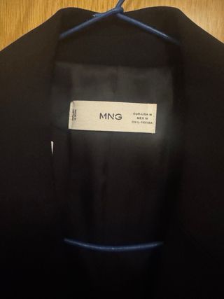 Chaleco cruzado negro Mango sin estrenar, forrado