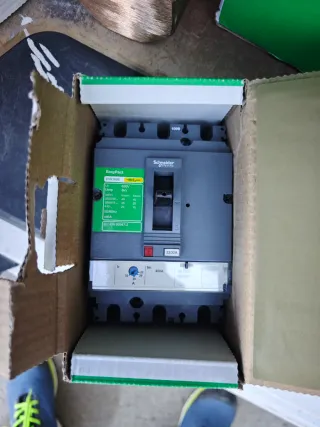 Interruptor Schneider varios MODELOS