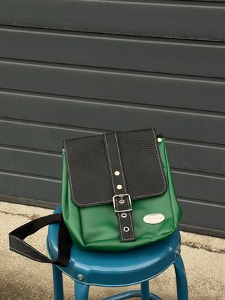 Bolso frontal semipiel para manillar