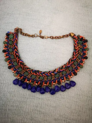 Collar Zara trenzado con abalorios