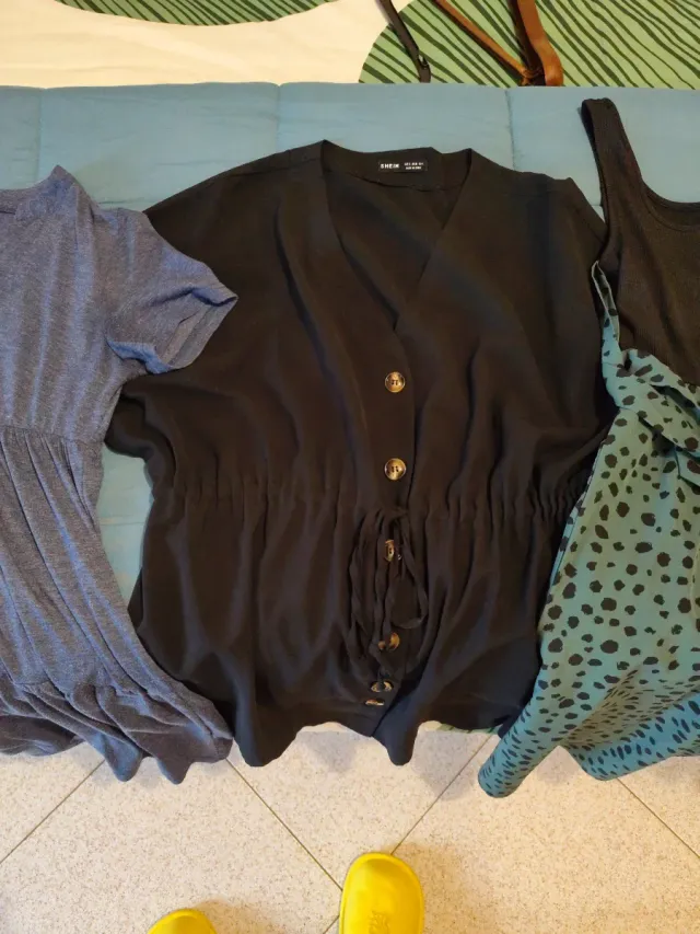 Lotto 4 vestiti estivi donna